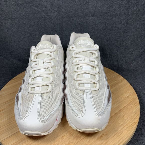 Nike Air Max 95 LE Bronze/White 310830-015 Size 6.5Y Women's 8 Sneakers‎ Shoes - Picture 2 of 8